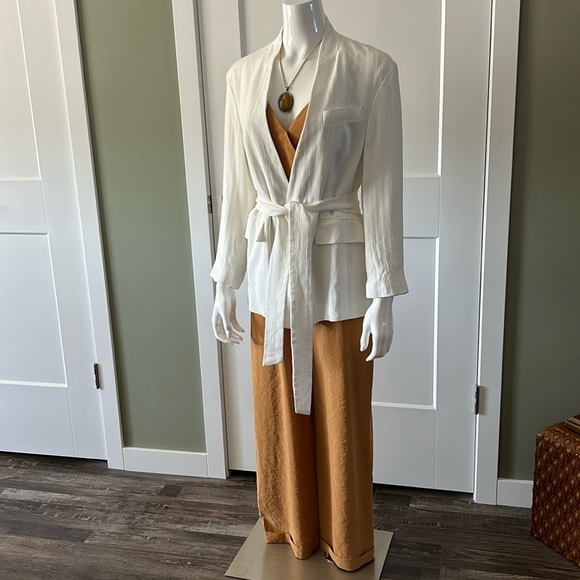 the Korner Butterscotch Jumpsuit NWT - Picture 17 of 17
